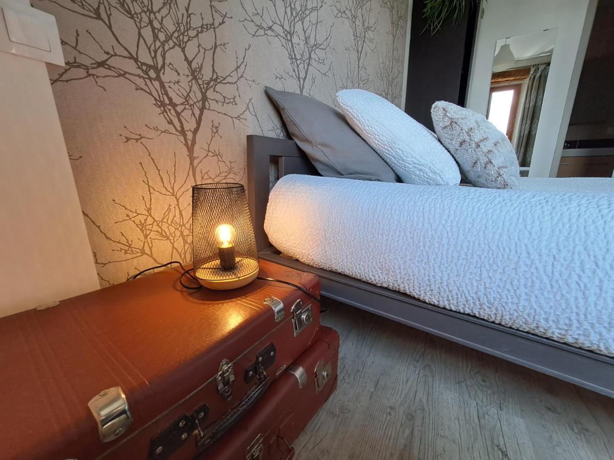 Chez Christine Et Fabrice Apartment Font-Romeu-Odeillo-Via Exterior photo